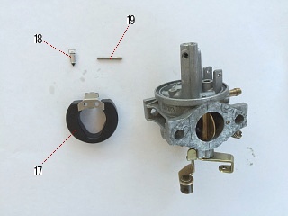 フロート式キャブレータ　フロート　取り外し後